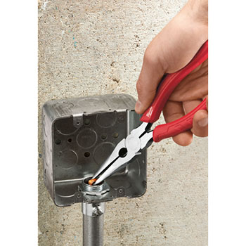Milwaukee špicasta klešta 210mm 48226101 Milwaukee špicasta klešta 210mm 48226101