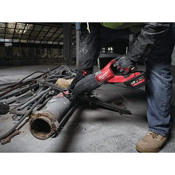 Milwaukee akumulatorska sabljasta testera 18V 12Ah M18 FSX-121C-6