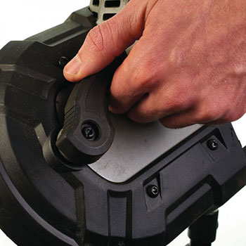 Milwaukee tračna aku testera 18V M18 CBS125-0 4933447150 Milwaukee tračna aku testera 18V M18 CBS125-0 4933447150