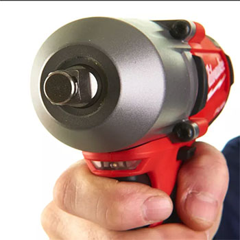 Milwaukee udarni fuel 213mm odvijač M18 FHIWF12-502X 4933459696 Milwaukee udarni fuel 213mm odvijač M18 FHIWF12-502X 4933459696