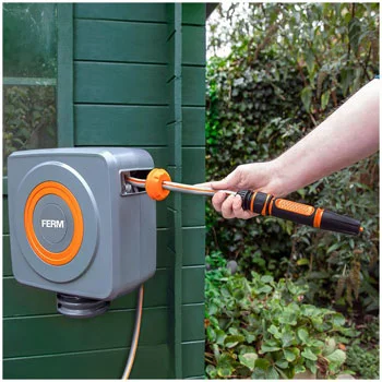 Automatska motalica sa 15m creva u kućištu -2