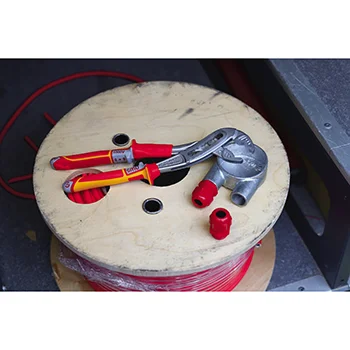 NWS papagaj klešta ClassicPlus 1000V VDE 240mm 1651-49-VDE-240 NWS papagaj klešta ClassicPlus 1000V VDE 240mm 1651-49-VDE-240