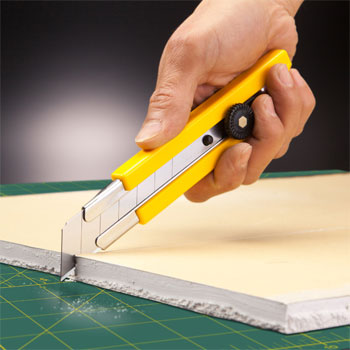 Olfa profesionalni skalpel 25mm H-1 Olfa profesionalni skalpel 25mm H-1