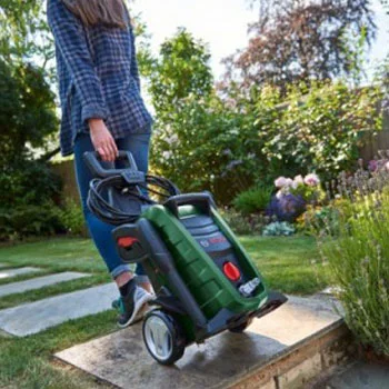 Bosch perač pod visokim pritiskom UniversalAquatak 130 06008A7B00-2