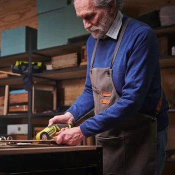 Ryobi kompaktni bežični alat za sečenje USB Lithium™ 4V (2.0Ah) RCT4-120G-4 Ryobi kompaktni bežični alat za sečenje USB Lithium™ 4V (2.0Ah) RCT4-120G-4