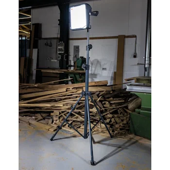 Scangrip radno svetlo VEGA 4 CONNECT 4000lm 03.6104C-7 Scangrip radno svetlo VEGA 4 CONNECT 4000lm 03.6104C-7