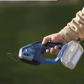 Scheppach aku makaze za travu/živu ogradu IXES C-HTGS200-X + set punjač 2.4A i baterija 4.0Ah Scheppach aku makaze za travu/živu ogradu IXES C-HTGS200-X + set punjač 2.4A i baterija 4.0Ah