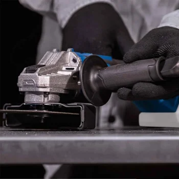 Scheppach aku ugaona brusilica Brushless IXES Solo BC-AG125-X + set punjač 2.4A i baterija 2.0Ah Scheppach aku ugaona brusilica Brushless IXES Solo BC-AG125-X + set punjač 2.4A i baterija 2.0Ah