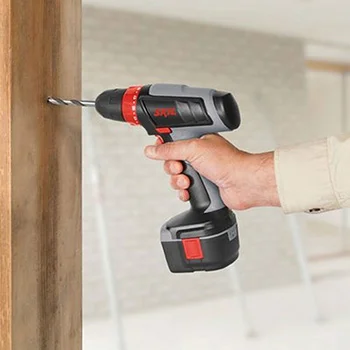 Skil akumulatorska bušilica/odvrtač 12V 1,2Ah 2016 AA Skil akumulatorska bušilica/odvrtač 12V 1,2Ah 2016 AA