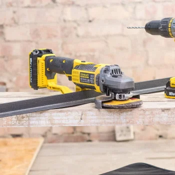 Stanley aku brusilica 18V Solo FMC761B Stanley aku brusilica 18V Solo FMC761B