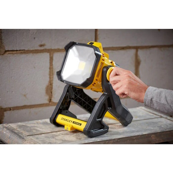 Stanley aku Led reflektor 18V SFMCL030B-XJ Stanley aku Led reflektor 18V SFMCL030B-XJ