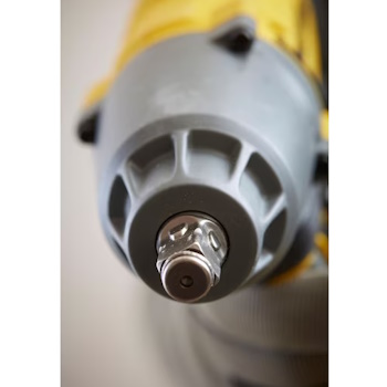 Stanley aku udarni odvijač Solo 18V SFMCF900B-XJ Stanley aku udarni odvijač Solo 18V SFMCF900B-XJ