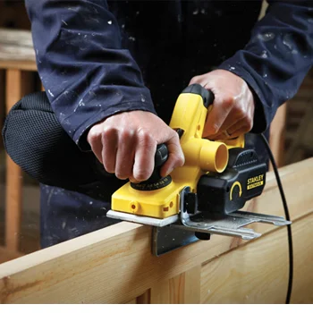 Stanley FatMax električno rende FME630K Stanley FatMax električno rende FME630K