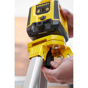 Stanley laser samonivelišući crveni snop STHT77616-0 Stanley laser samonivelišući crveni snop STHT77616-0