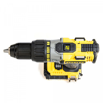Stanley akumulatorska udarna bušilica odvijač FatMax 18V + pribor FMCK625D2A Stanley akumulatorska udarna bušilica odvijač FatMax 18V + pribor FMCK625D2A