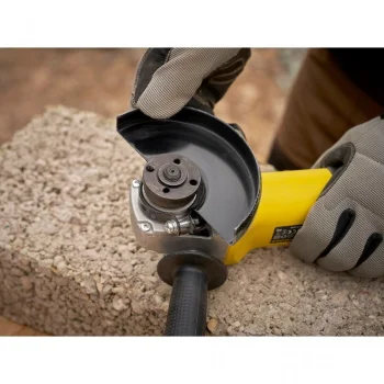 Stanley ugaona brusilica 1100W 125mm FMEG225VS Stanley ugaona brusilica 1100W 125mm FMEG225VS