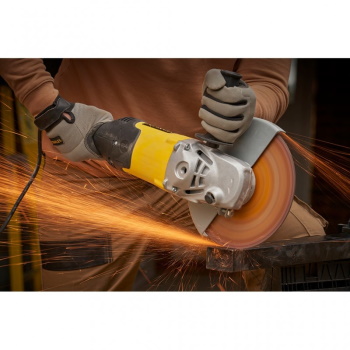 Stanley ugaona brusilica 2000W 230mm FMEG232 Stanley ugaona brusilica 2000W 230mm FMEG232