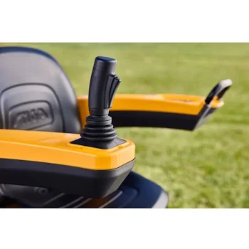 Stiga kosačica 6.2kW Zero turn Gyro 700e Stiga kosačica 6.2kW Zero turn Gyro 700e