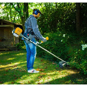 Stiga benzinski trimer SBC 242 D 9309-3