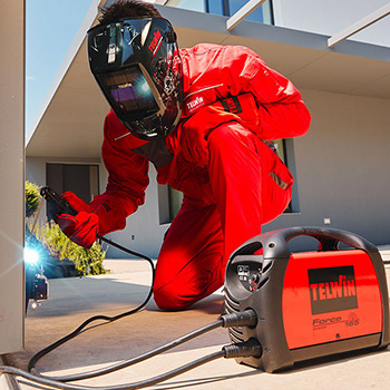 Telwin inverter aparat za zavarivanje MMA Force 165 230V ACX + maska za zavarivanje 815863 Telwin inverter aparat za zavarivanje MMA Force 165 230V ACX + maska za zavarivanje 815863