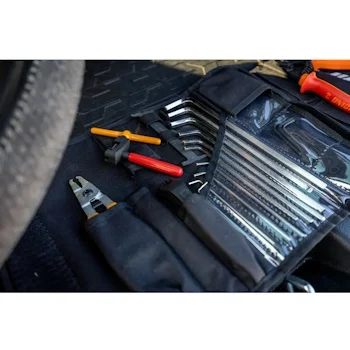 Unior set alata za bicikle u u rol torbici 16/1 1600BMX-ROLL 629349 Unior set alata za bicikle u u rol torbici 16/1 1600BMX-ROLL 629349