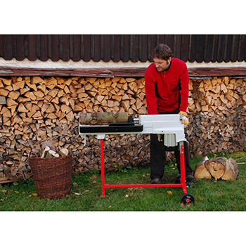 Vari horizontalni cepač drva 5 TON Vari horizontalni cepač drva 5 TON