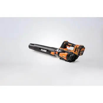 Villager Fuse akumulatorski duvač za lišće VBV 2420 88682 + POKLON Fuse set baterija 1.5Ah + punjač 2.4A-2