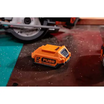 Villager Fuse set baterija 1.5Ah + punjač 2.4A 067112-4