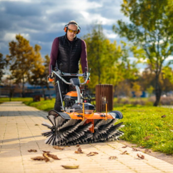 Villager motorni čistač VSS 100 Villager motorni čistač VSS 100