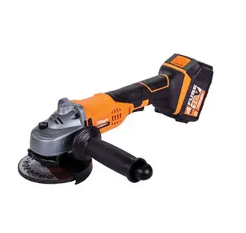 Villager Fuse VLN set  – Aku bušilica VLN 3220 + aku ugaona brusilica VLN 4320 + Ubodna testera VLN 3420 + baterije 2Ah i 3Ah + punjač + torba-2