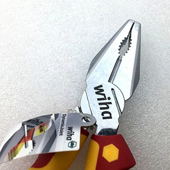 Wiha kombinovana klešta Professional VDE 200mm W26711 Wiha kombinovana klešta Professional VDE 200mm W26711