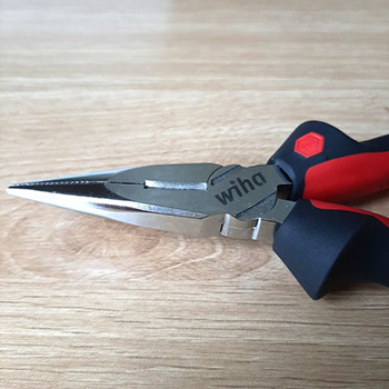 Wiha klešta špicasta prava Professional 160mm W26719 Wiha klešta špicasta prava Professional 160mm W26719