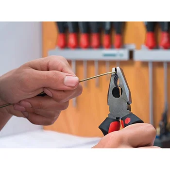 Wiha kombinovana klešta Industrial 160mm W30979 Wiha kombinovana klešta Industrial 160mm W30979