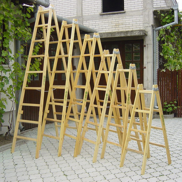 Kedar drvene dvokrake merdevine 2x6 prečki 217cm Kedar drvene dvokrake merdevine 2x6 prečki 217cm