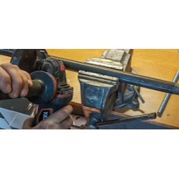 Yato aku ugaona brusilica 18V 1x3Ah YT-82829 Yato aku ugaona brusilica 18V 1x3Ah YT-82829