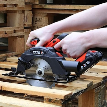 Yato kružna testera 18V YT-82811 Yato kružna testera 18V YT-82811