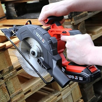 Yato kružna testera 18V YT-82811 Yato kružna testera 18V YT-82811